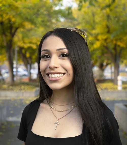 Yoshegui Olvera Villa