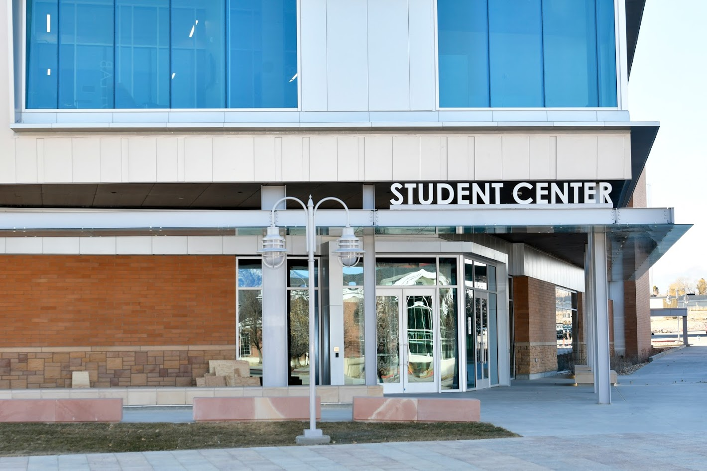 tim-and-brenda-huval-student-center.png
